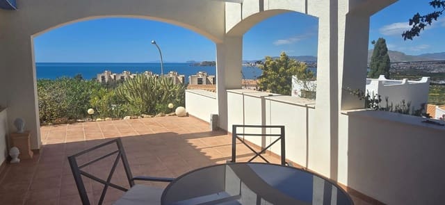 4 slaapkamer Villa te koop in Isla Plana, Cartagena met zwembad garage - € 610.000 (Ref: 9488331)