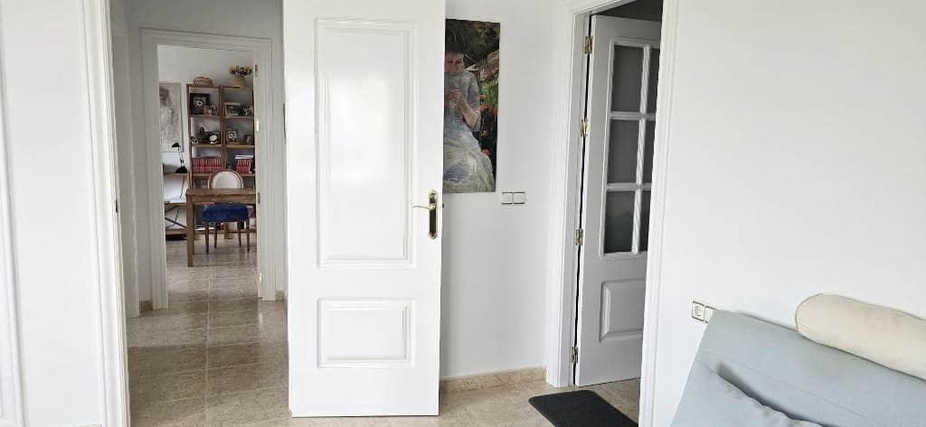 4 quarto Moradia para venda em Isla Plana com piscina garagem - 610 000 € (Ref: 9488331)