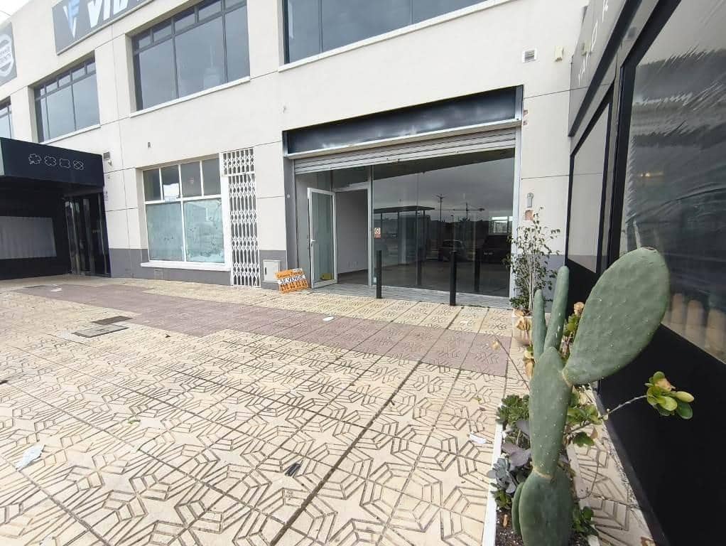 2 soveværelse Erhverv til salg i Puerto de Mazarron - € 157.000 (Ref: 9565102)
