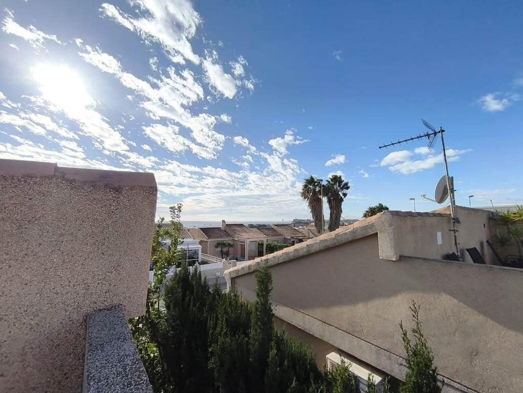 2 bedroom Bungalow for sale in Alamillo - € 176,000 (Ref: 9599483)