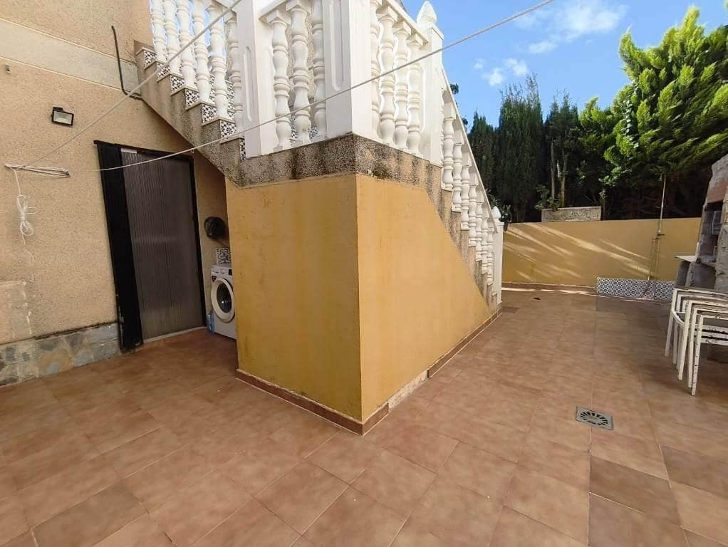 2 bedroom Bungalow for sale in Alamillo - € 176,000 (Ref: 9599483)