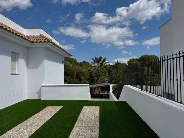 5 quarto Moradia para venda em Totana com piscina - 550 000 € (Ref: 9686358)
