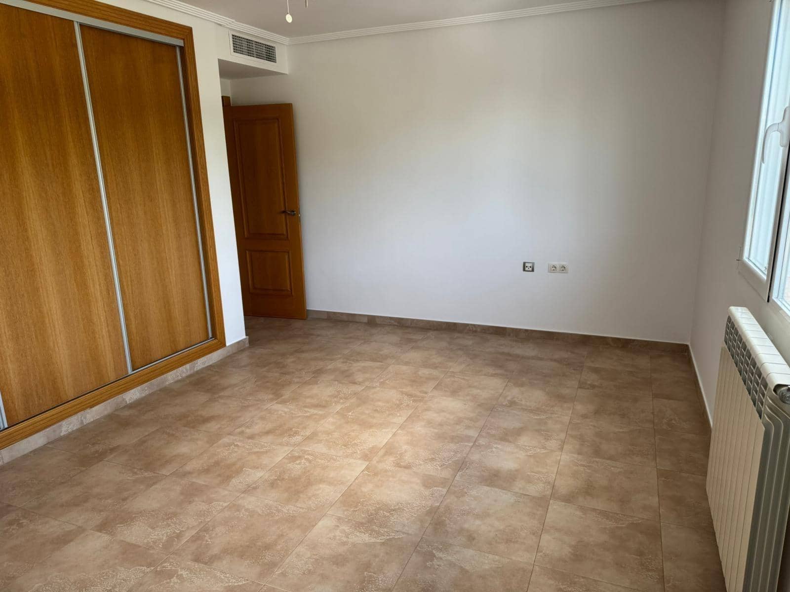 5 sypialnia Willa na sprzedaż w Totana z basenem - 495 000 € (Ref: 9686358)