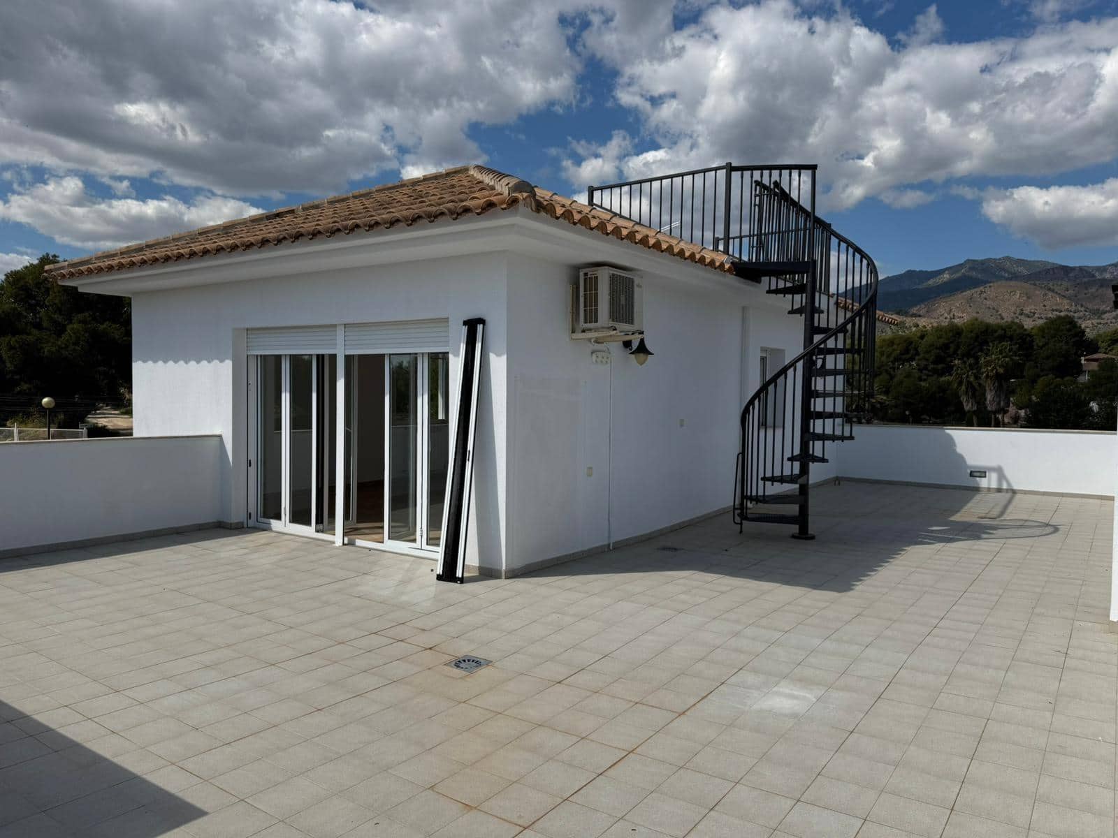 5 sypialnia Willa na sprzedaż w Totana z basenem - 495 000 € (Ref: 9686358)