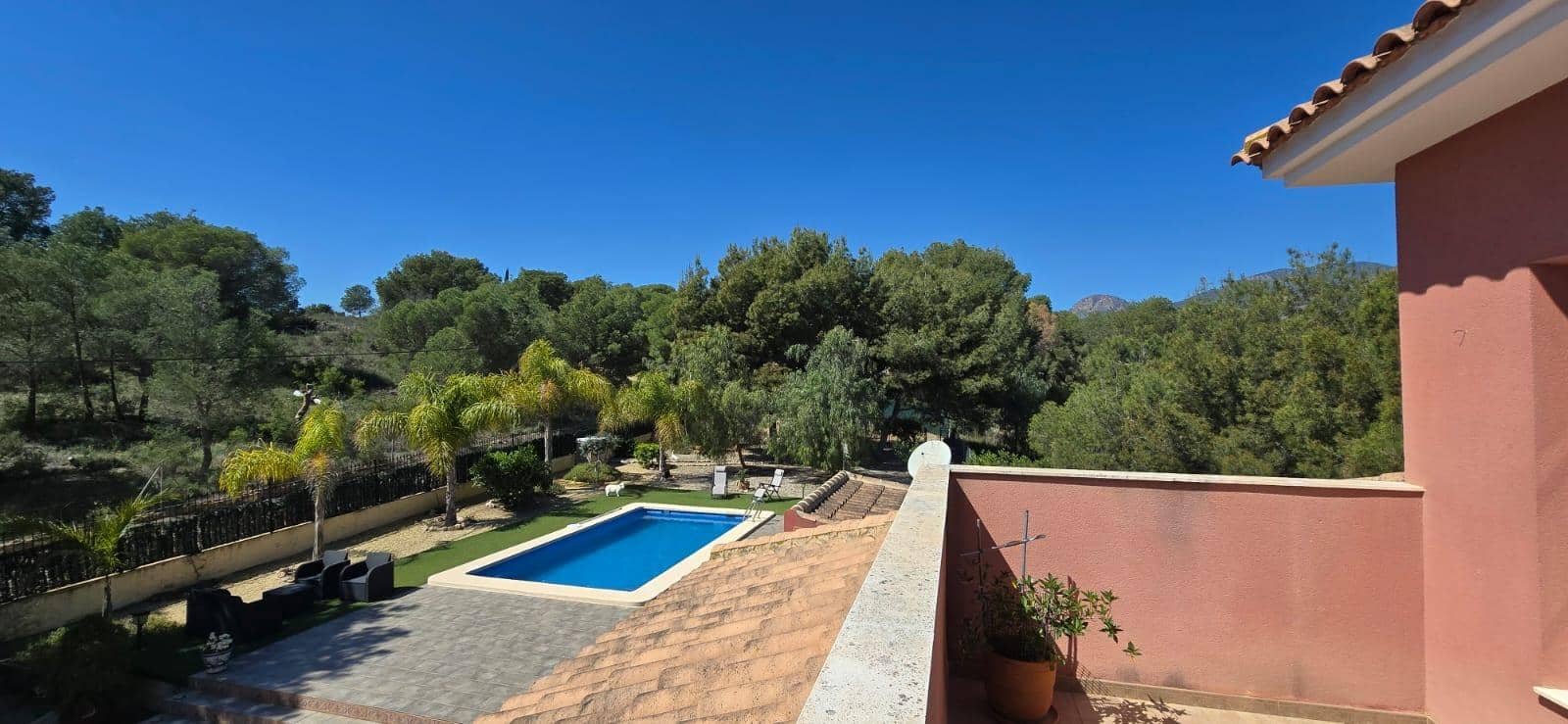 3 Zimmer Villa zu verkaufen in Totana mit Pool Garage - 299.000 € (Ref: 9721626)