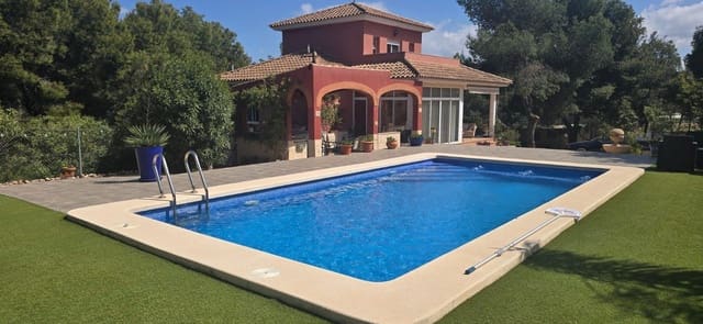 3 bedroom Villa for sale in Totana with pool garage - € 299,000 (Ref: 9721626)