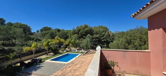 3 bedroom Villa for sale in Totana with pool garage - € 299,000 (Ref: 9721626)