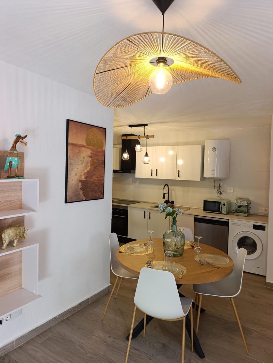 2 bedroom Apartment for sale in Alamillo with pool garage - € 210,000 (Ref: 9732045)