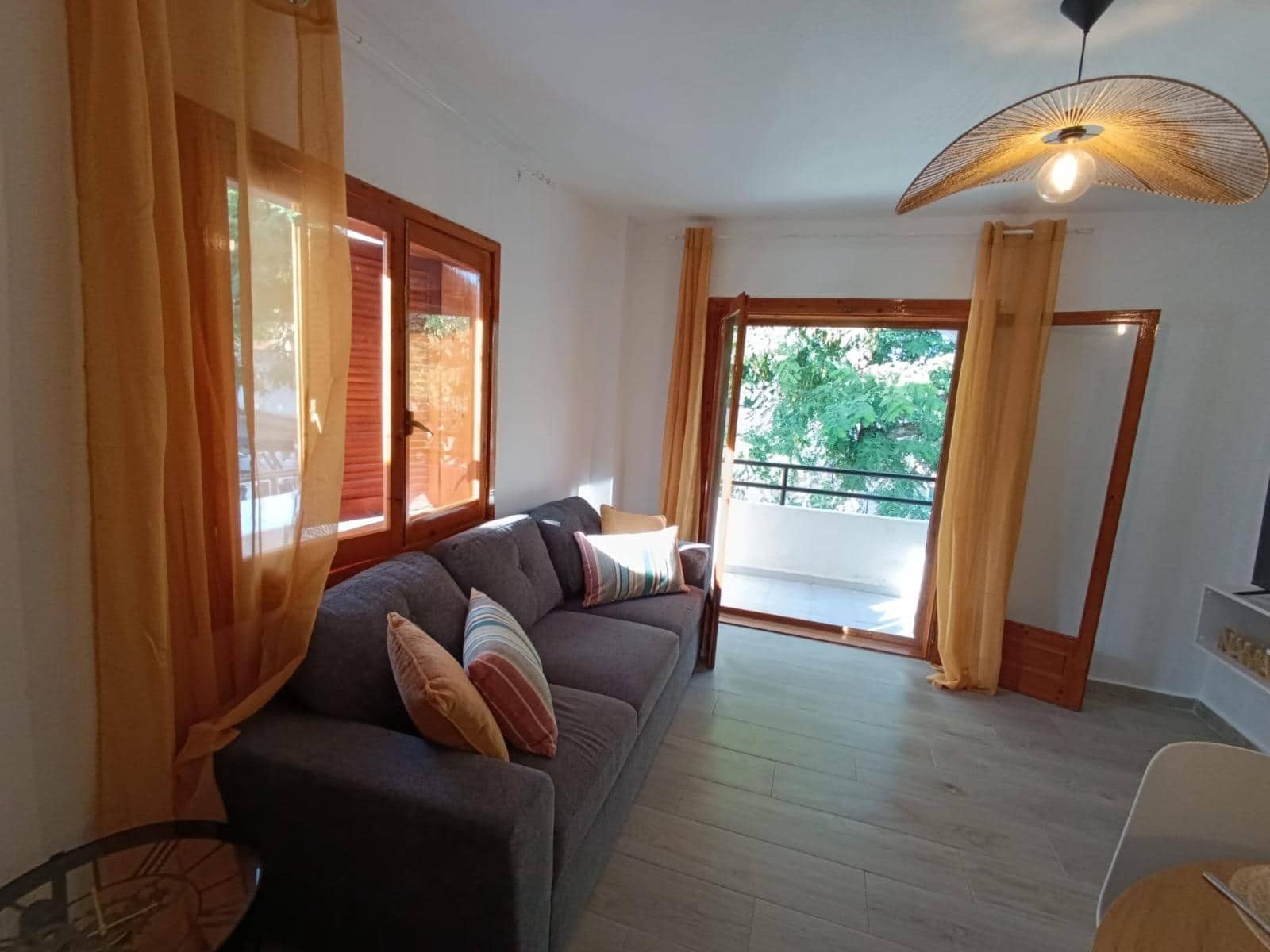 2 bedroom Apartment for sale in Alamillo with pool garage - € 210,000 (Ref: 9732045)