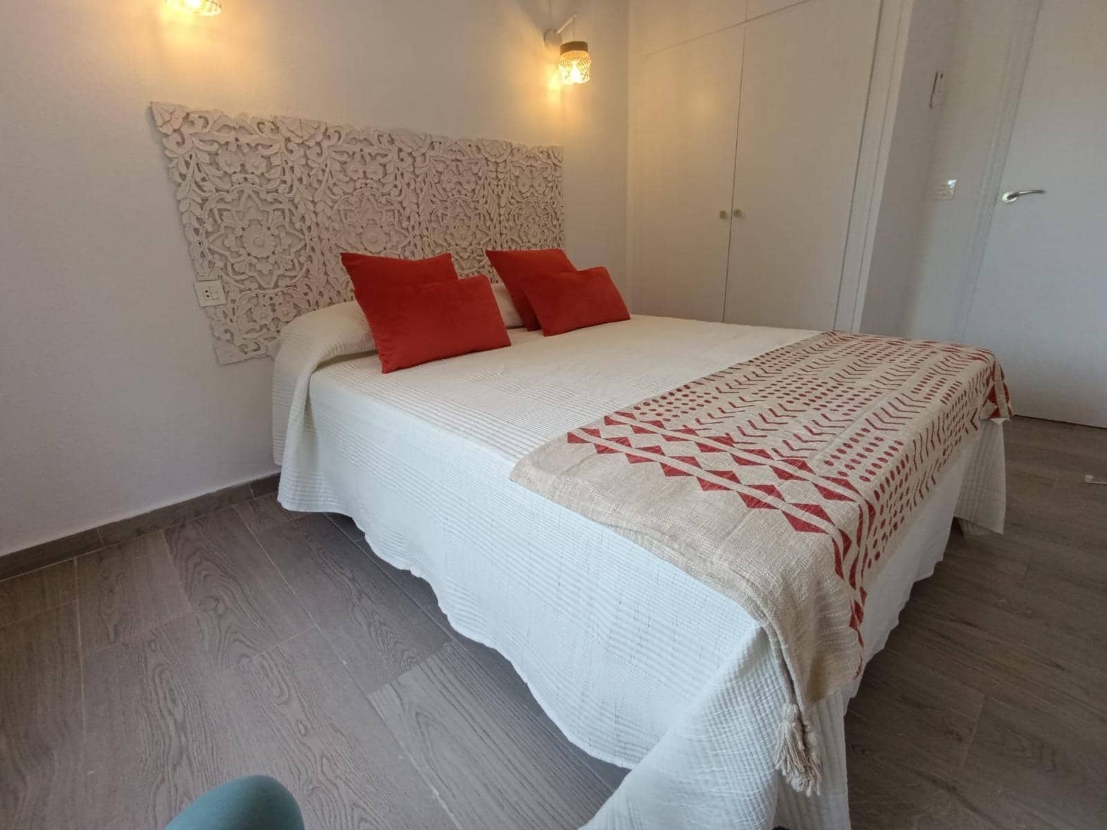 2 bedroom Apartment for sale in Alamillo with pool garage - € 210,000 (Ref: 9732045)