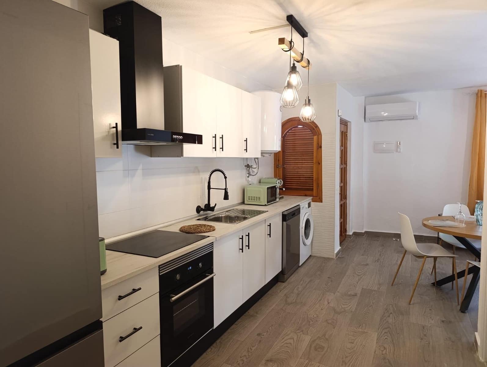 2 bedroom Apartment for sale in Alamillo with pool garage - € 210,000 (Ref: 9732045)