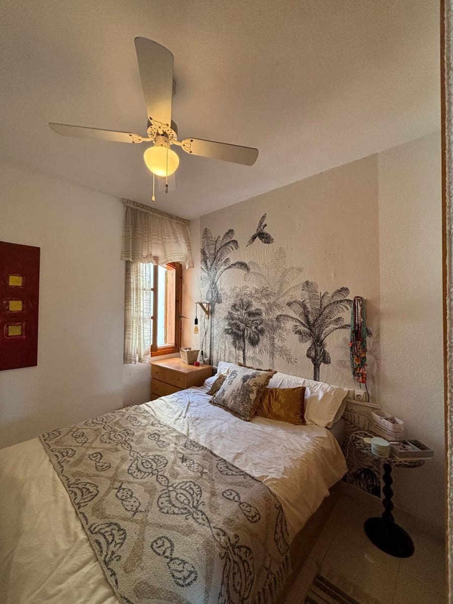 2 slaapkamer Appartement te koop in Alamillo met zwembad - € 210.000 (Ref: 9783552)