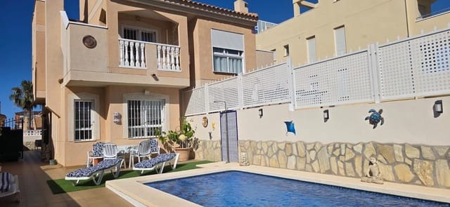 3 soveværelse Lejlighed til salg i Puerto de Mazarron, Mazarrón med swimmingpool - € 249.900 (Ref: 9833605)