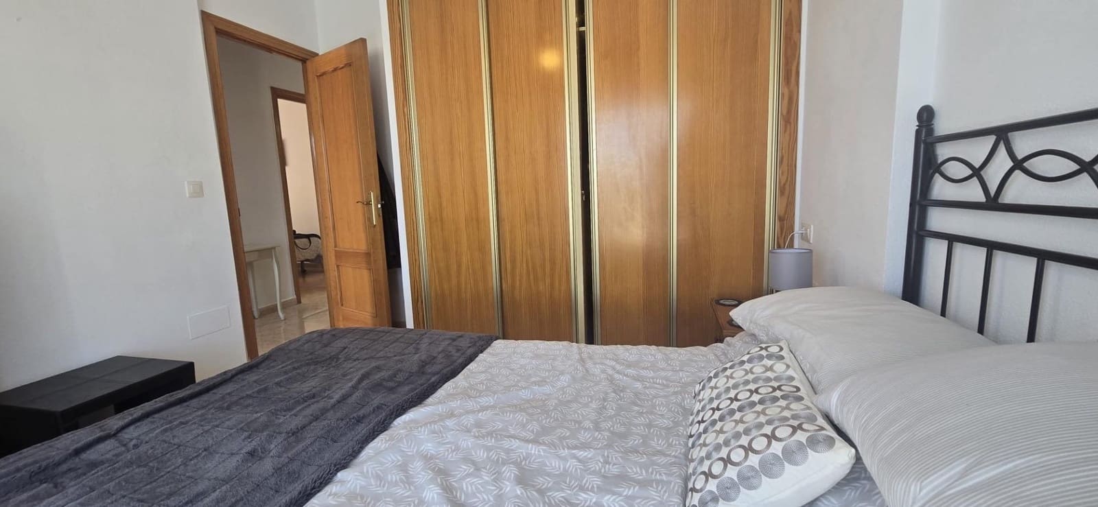 2 bedroom Apartment for sale in Puerto de Mazarron with pool garage - € 160,000 (Ref: 9833606)
