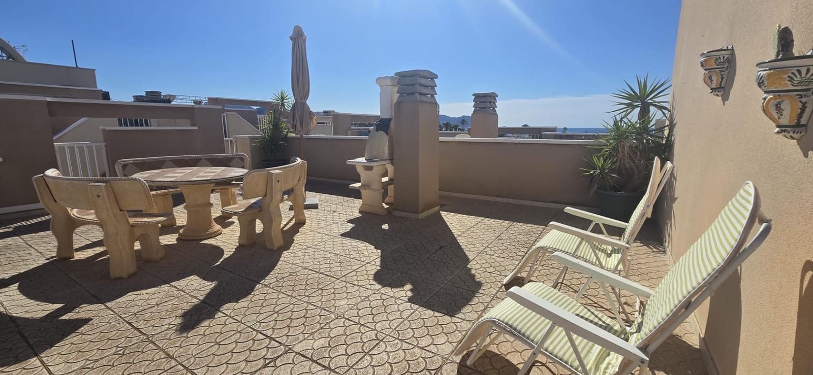 2 bedroom Apartment for sale in Puerto de Mazarron with pool garage - € 160,000 (Ref: 9833606)