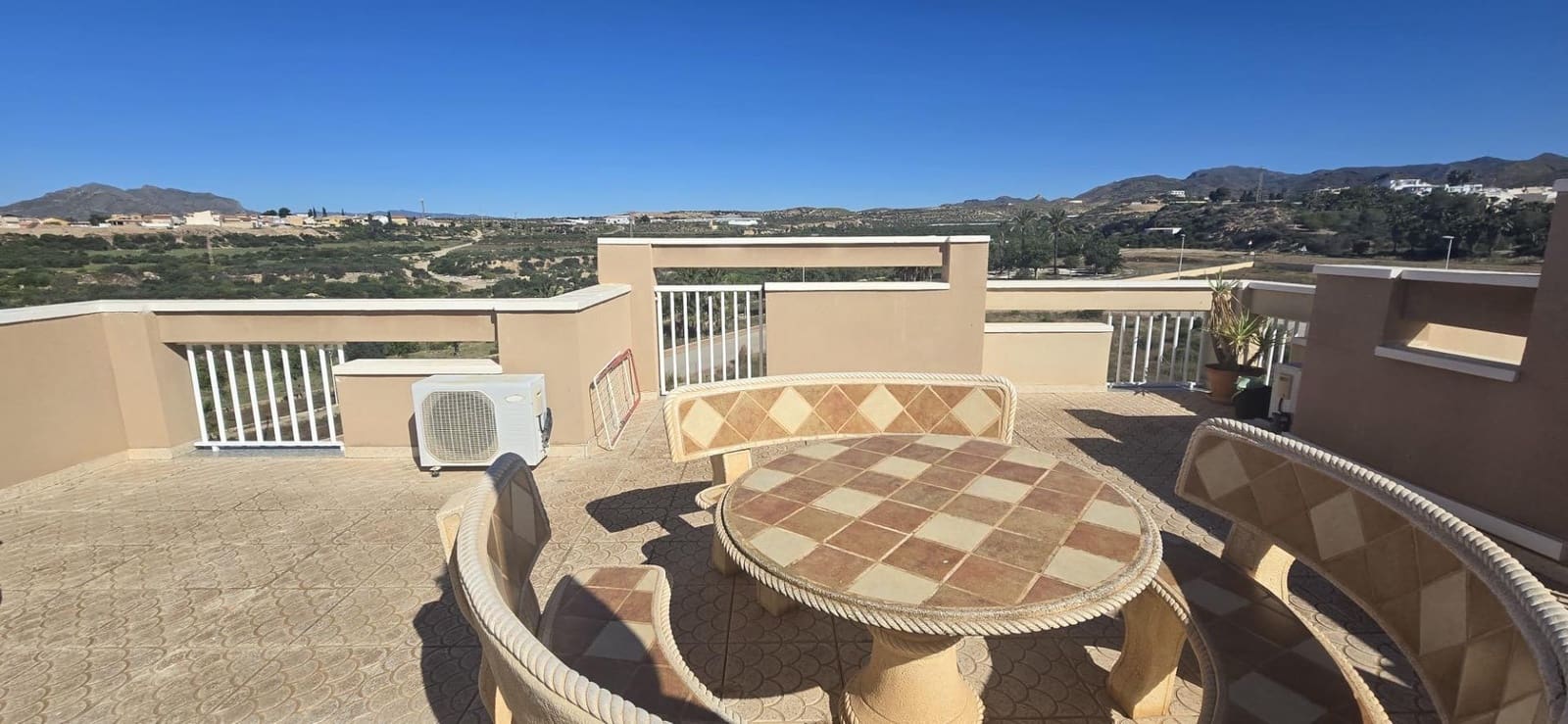 2 bedroom Apartment for sale in Puerto de Mazarron with pool garage - € 160,000 (Ref: 9833606)
