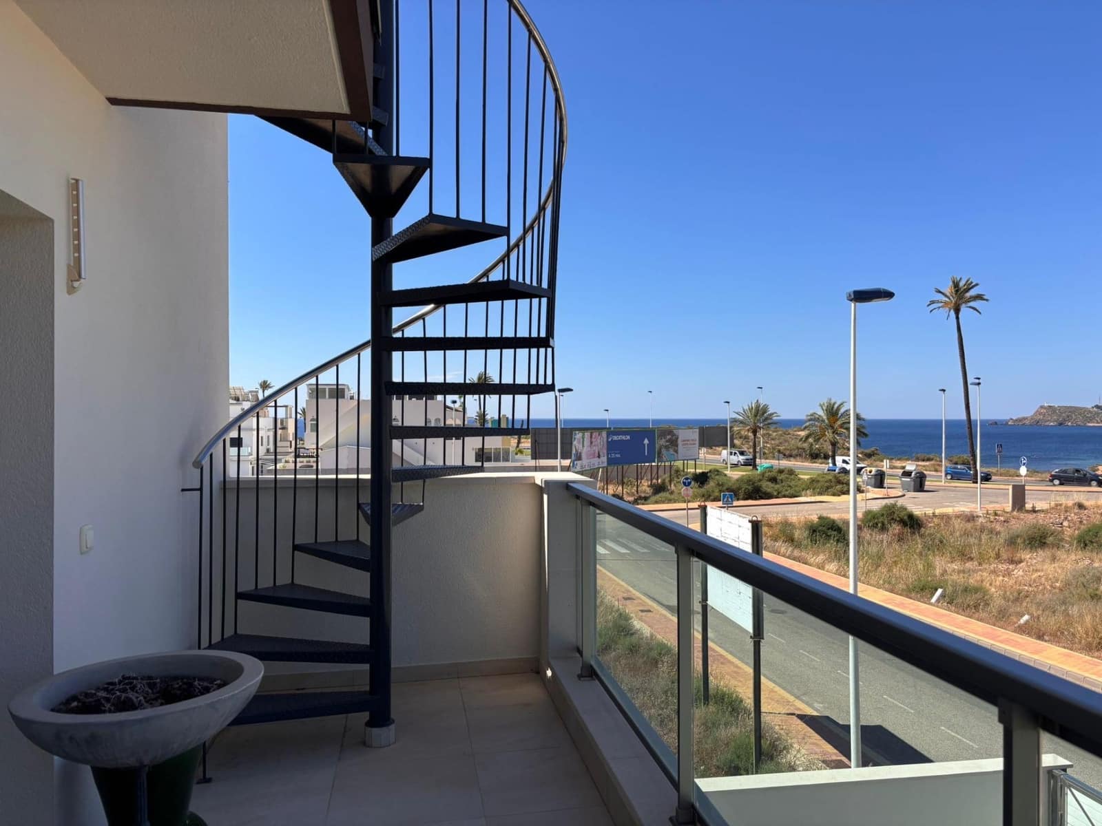 3 bedroom Terraced Villa for sale in Alamillo with pool garage - € 390,000 (Ref: 9866947)