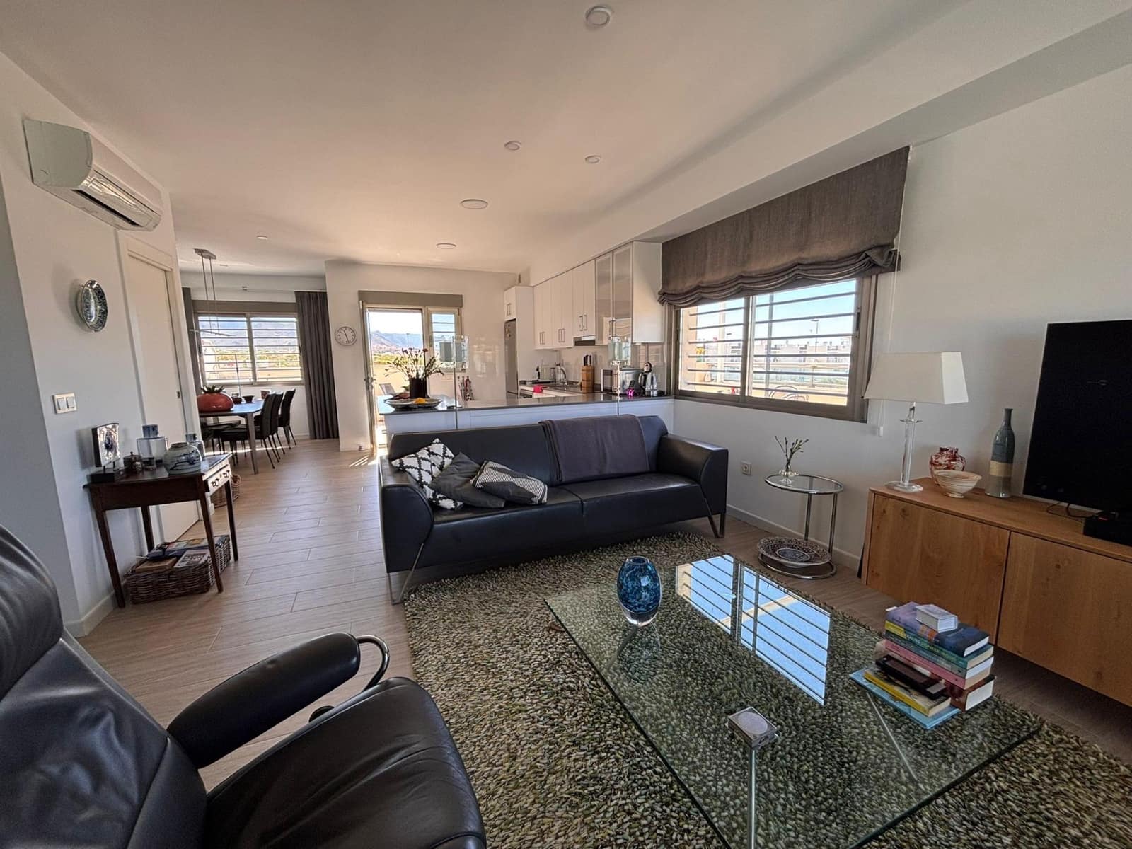 3 bedroom Terraced Villa for sale in Alamillo with pool garage - € 390,000 (Ref: 9866947)