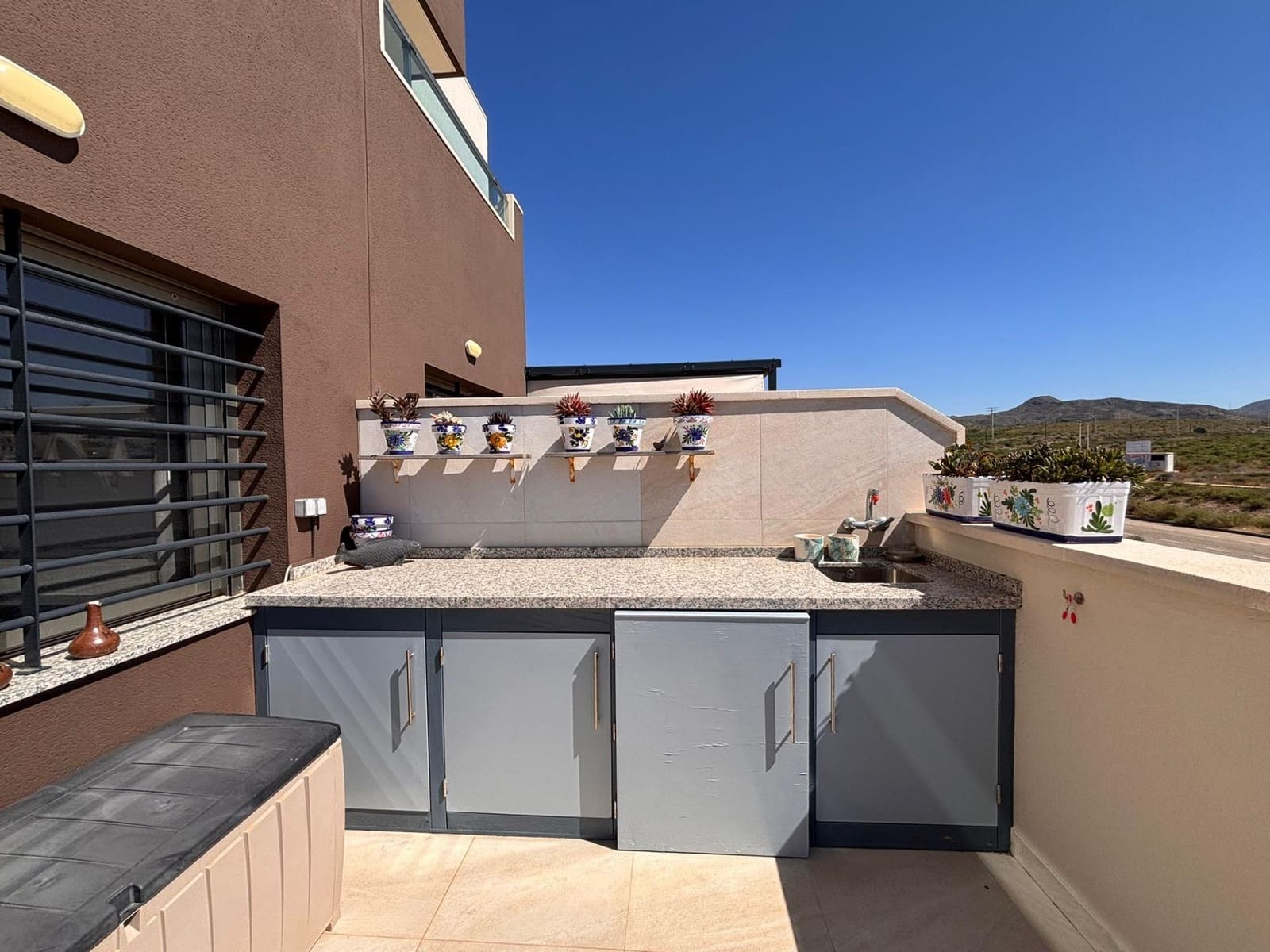 3 bedroom Terraced Villa for sale in Alamillo with pool garage - € 390,000 (Ref: 9866947)
