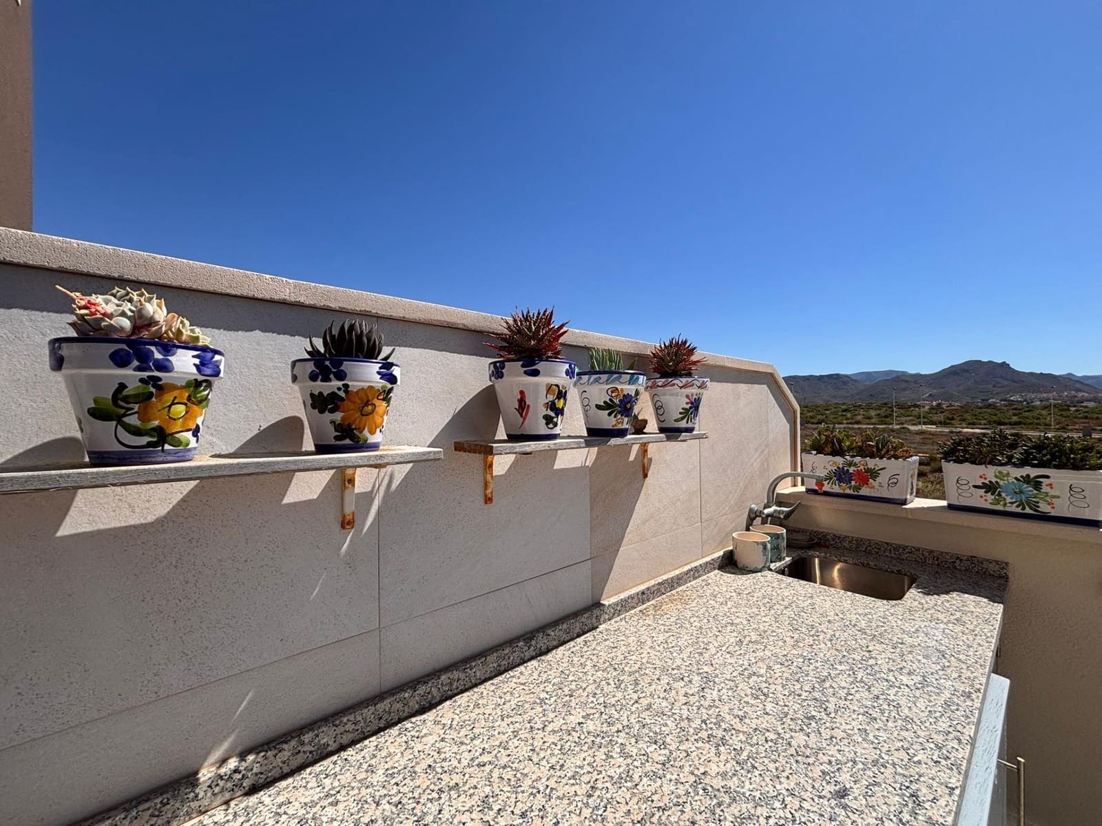3 bedroom Terraced Villa for sale in Alamillo with pool garage - € 390,000 (Ref: 9866947)