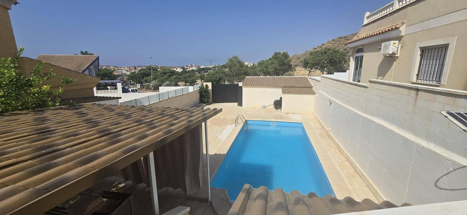 3 bedroom Apartment for sale in Alamillo with pool - € 515,000 (Ref: 9930781)