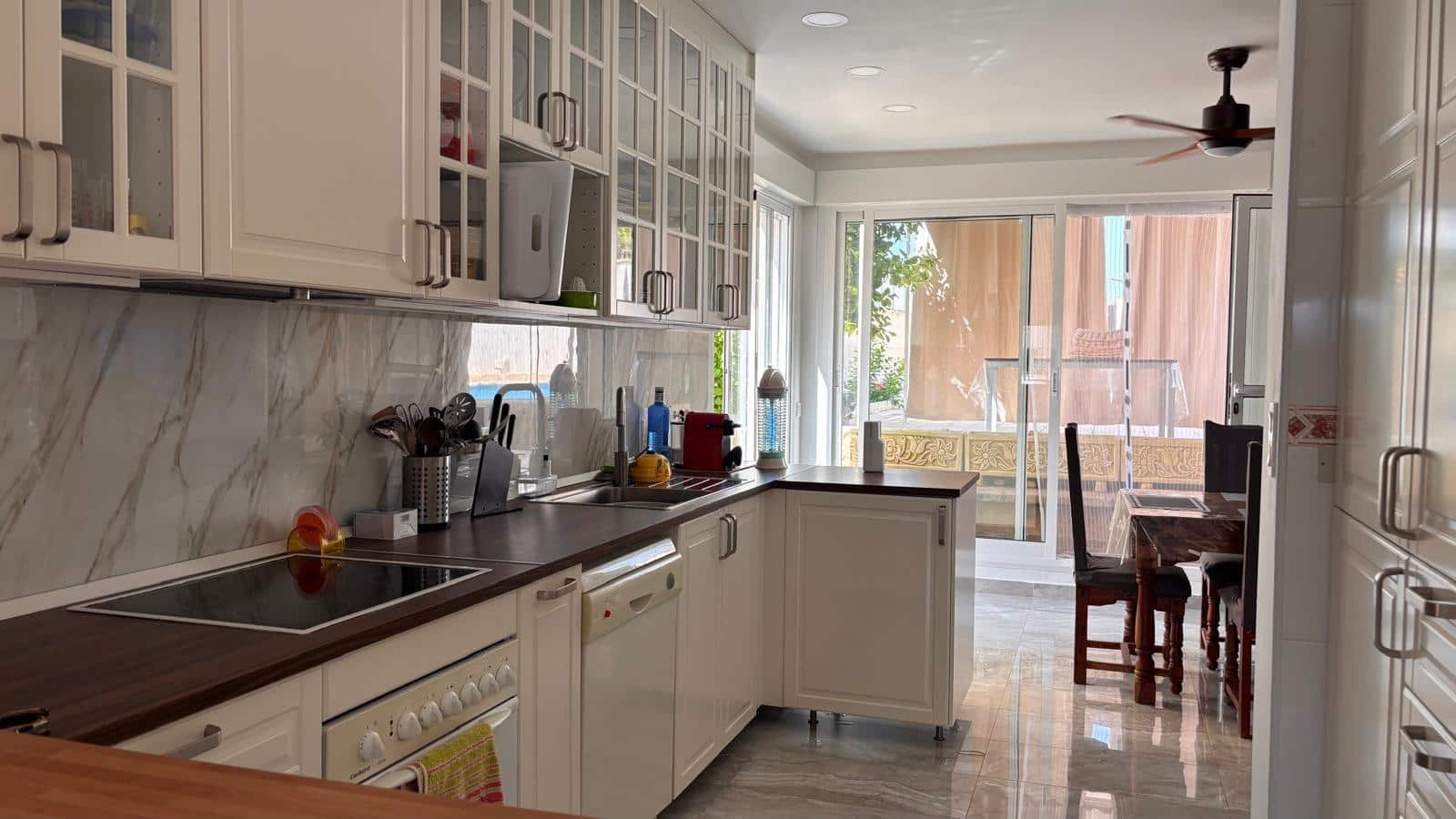 3 bedroom Apartment for sale in Alamillo with pool - € 515,000 (Ref: 9930781)
