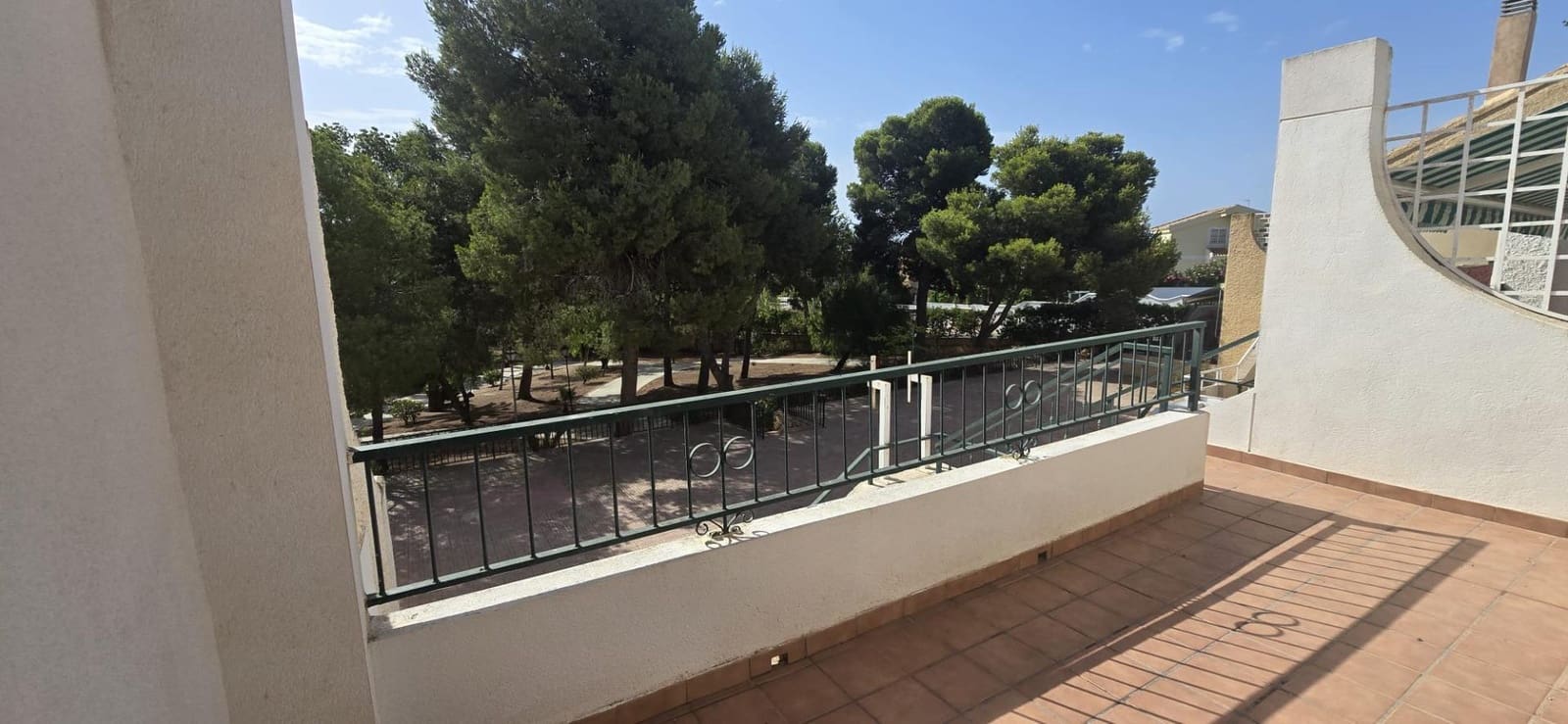 4 slaapkamer Appartement te koop in Alamillo met zwembad garage - € 250.000 (Ref: 9962629)