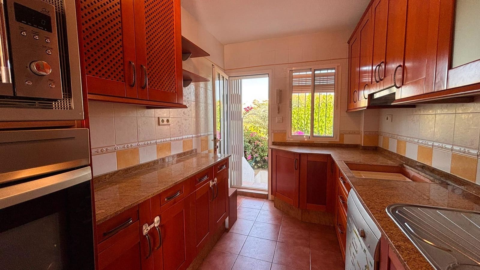 4 slaapkamer Appartement te koop in Alamillo met zwembad garage - € 250.000 (Ref: 9962629)