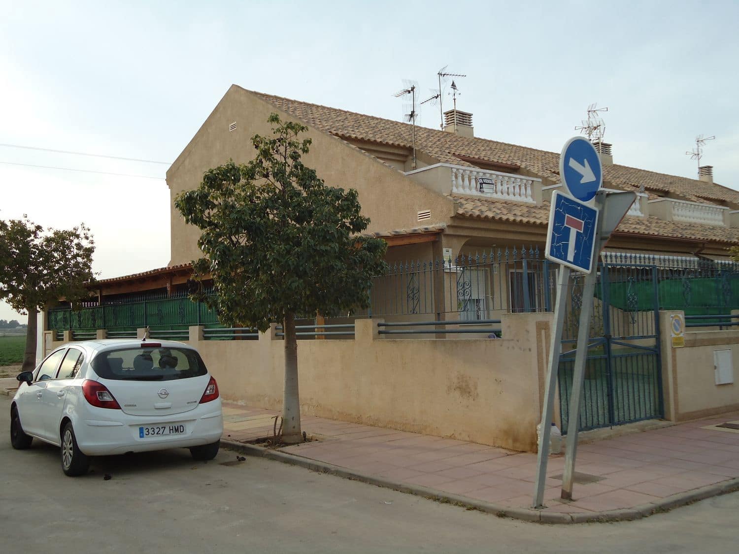 3 quarto Casa em Banda para venda em Los Alcazares com garagem - 165 000 € (Ref: 9420687)