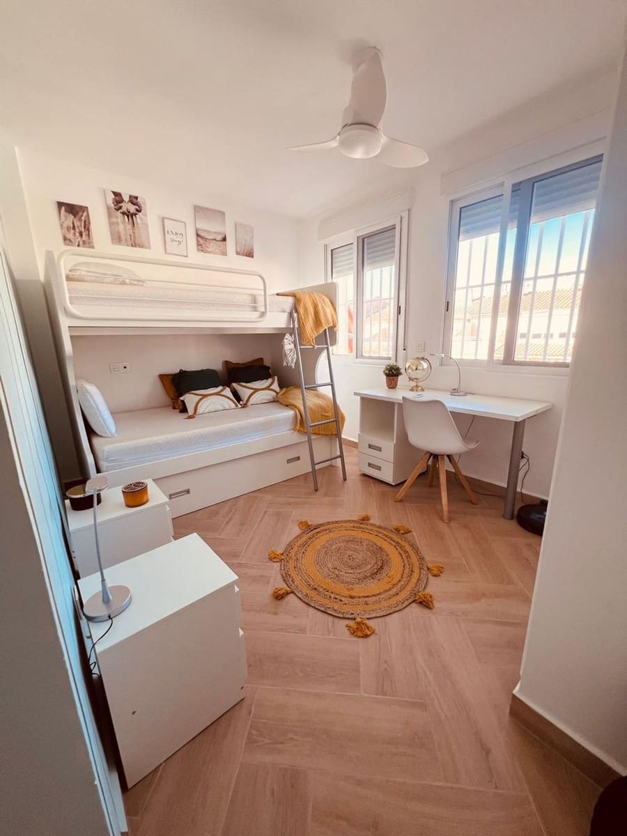 3 soveværelse Byhus til salg i Santiago de la Ribera med swimmingpool garage - € 219.500 (Ref: 9420690)