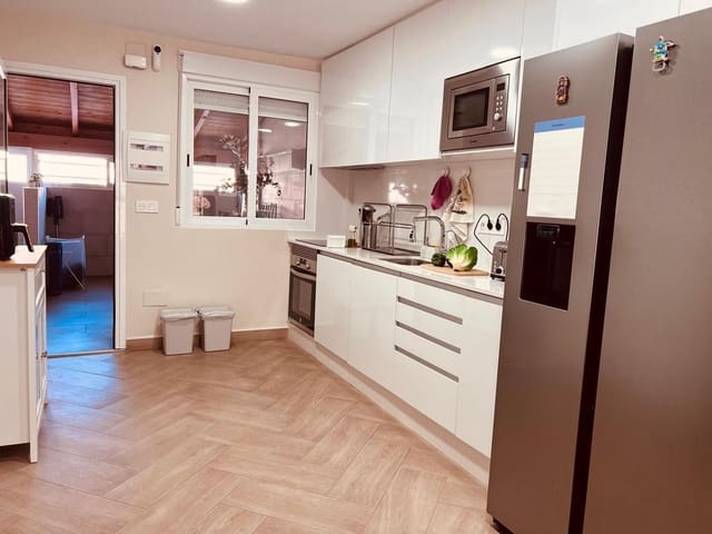 3 soveværelse Byhus til salg i Santiago de la Ribera, San Javier med swimmingpool garage - € 219.500 (Ref: 9420690)