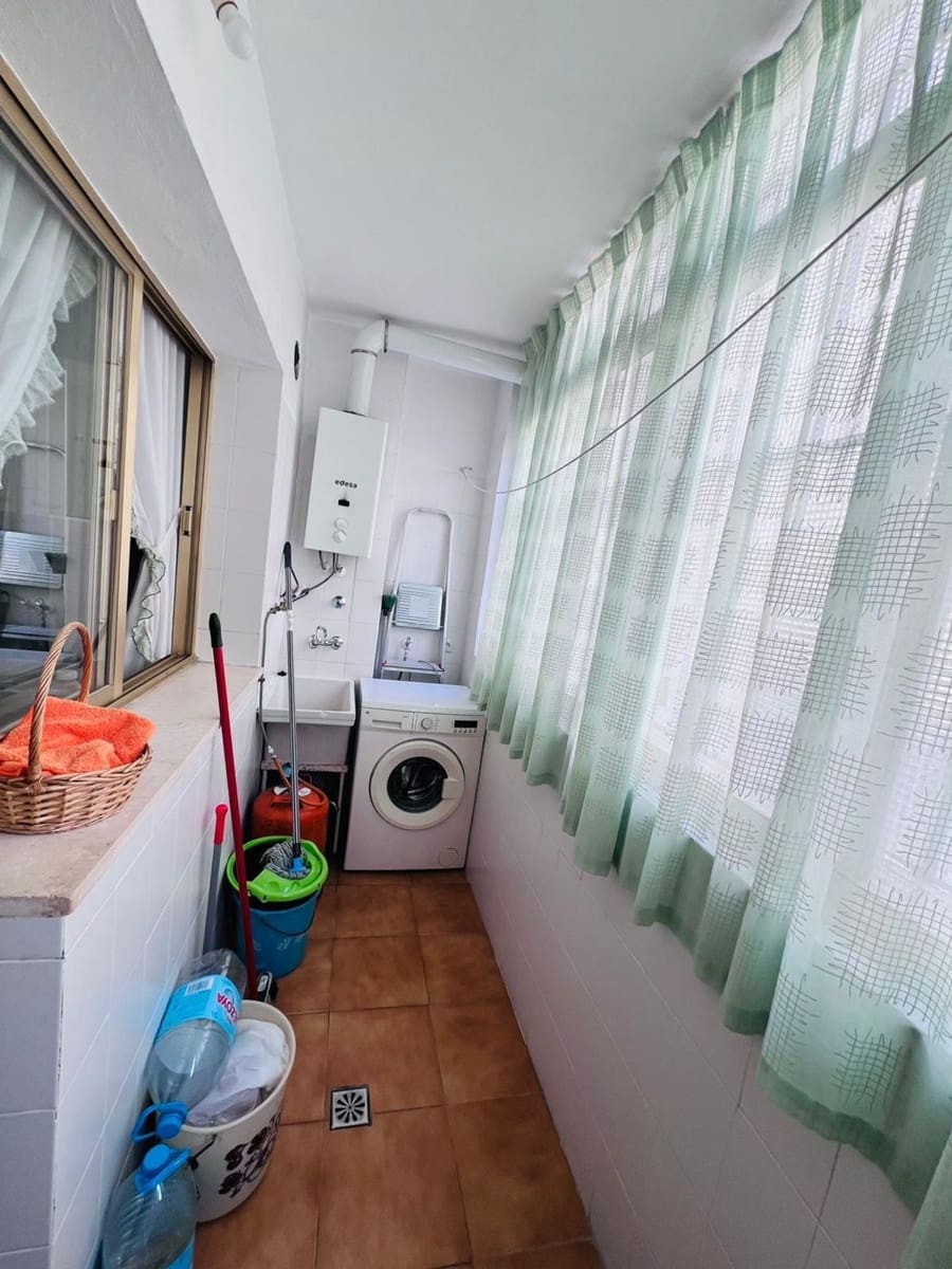 Apartamento de 3 habitaciones en Los Alcázares en venta con garaje - 189.000 € (Ref: 9420692)