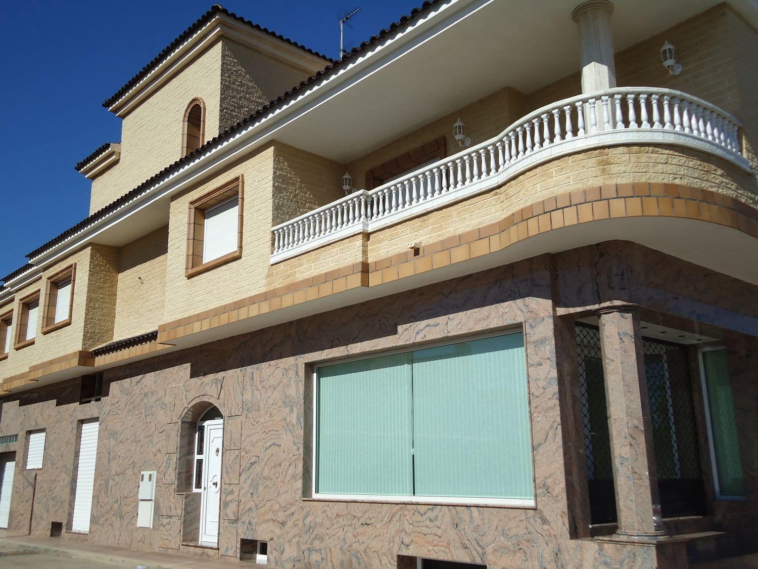 3 quarto Casa em Banda para venda em Los Alcazares com garagem - 480 000 € (Ref: 9420693)