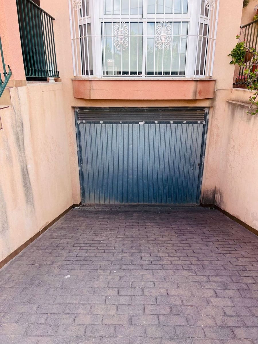 4 bedroom Townhouse for sale in Torre-Pacheco with garage - € 170,000 (Ref: 9420695)