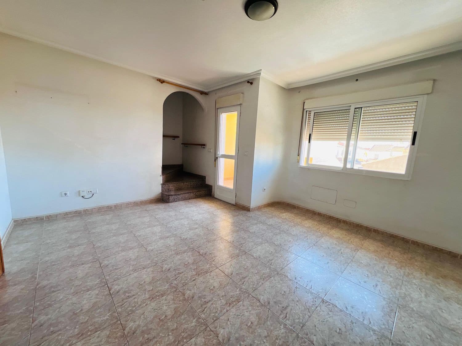 4 sypialnia Dom na sprzedaż w Los Alcazares z garażem - 195 000 € (Ref: 9420696)