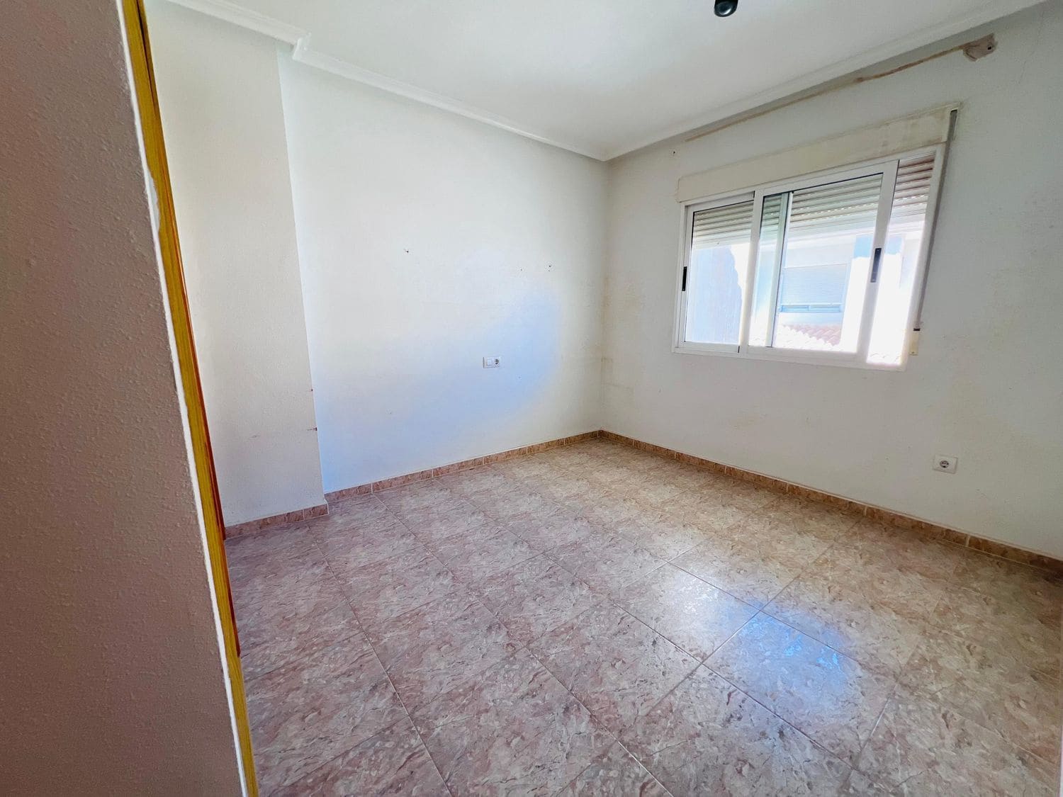 4 sypialnia Dom na sprzedaż w Los Alcazares z garażem - 195 000 € (Ref: 9420696)