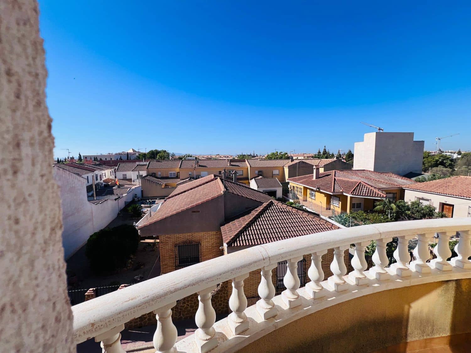 4 sypialnia Dom na sprzedaż w Los Alcazares z garażem - 195 000 € (Ref: 9420696)