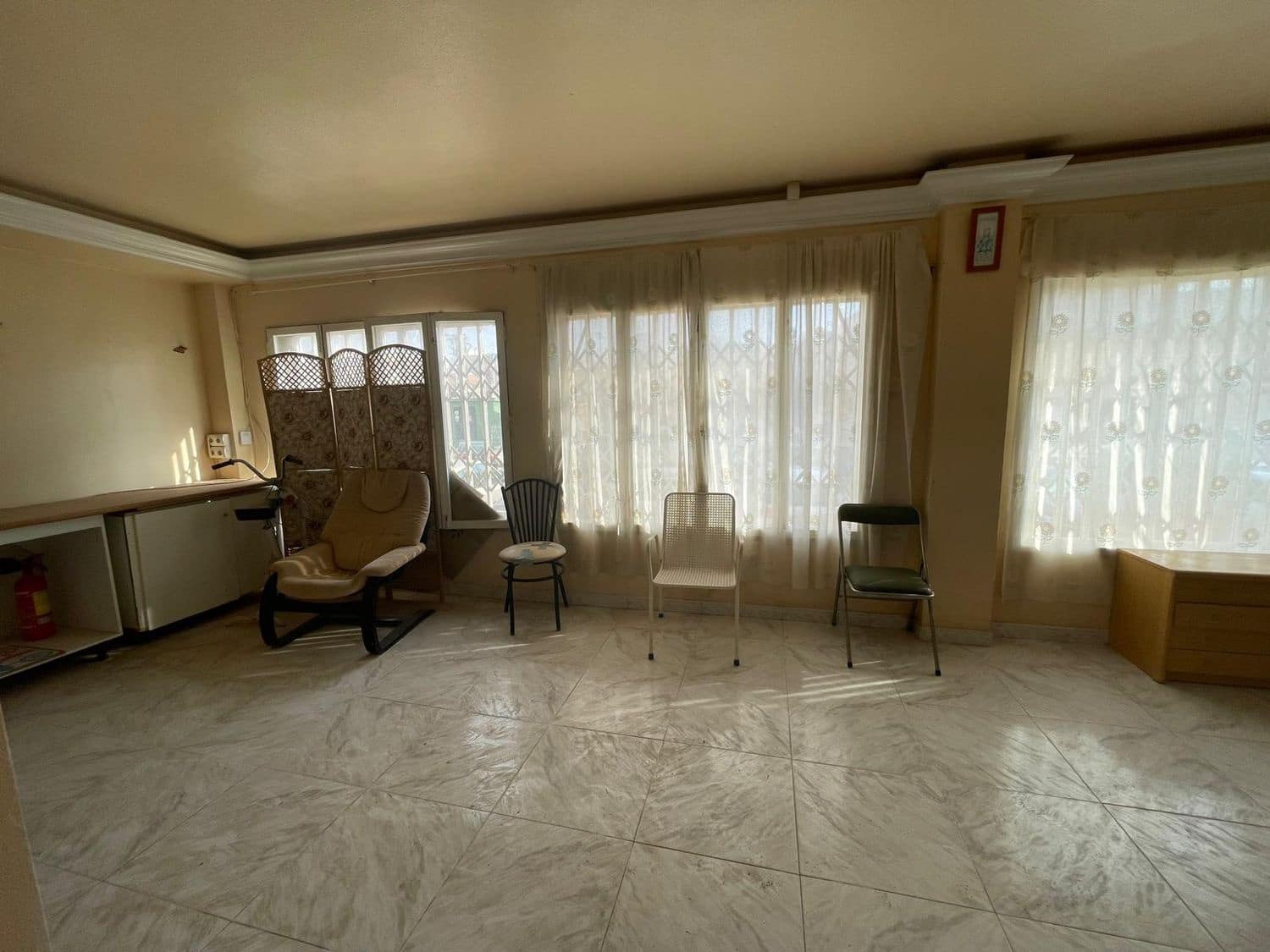 Komercyjne na sprzedaż w Los Alcazares - 115 000 € (Ref: 9420699)