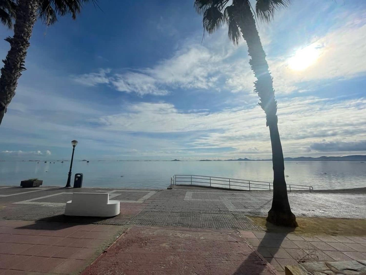 3 makuuhuone Huoneisto myytävänä paikassa Los Alcazares mukana uima-altaan 
autotalli - 220 000 € (Ref: 9420701)