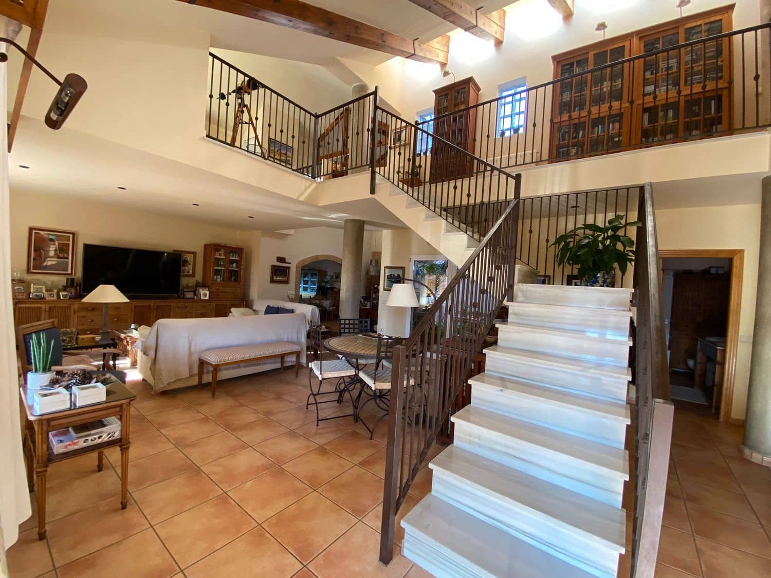 3 bedroom Villa for sale in Los Alcazares with pool garage - € 850,000 (Ref: 9496688)