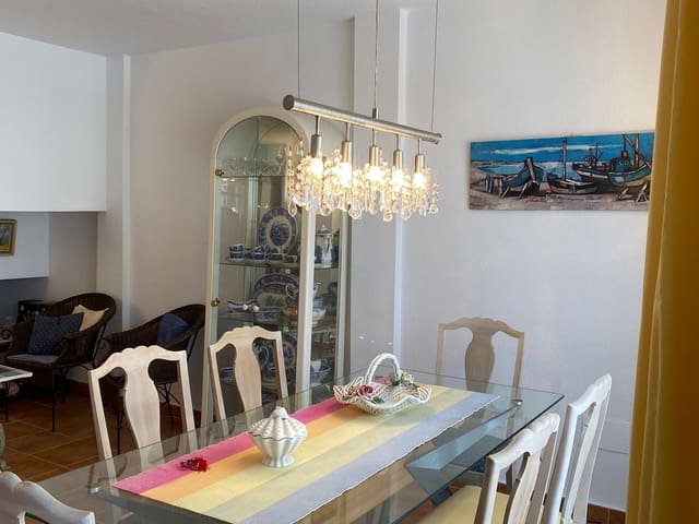 4 chambre Maison de Ville à vendre à Centro, Los Alcázares avec garage - 170 000 € (Ref: 9529215)