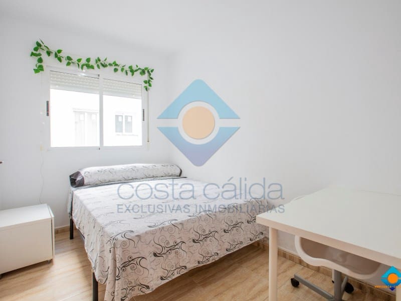 3 Zimmer Wohnung zu verkaufen in Puerto de Mazarron mit Garage - 160.000 € (Ref: 10038701)