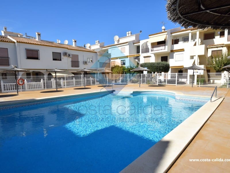 2 chambre Villa/Maison Mitoyenne à vendre à Puerto de Mazarron avec piscine - 120 000 € (Ref: 10054888)