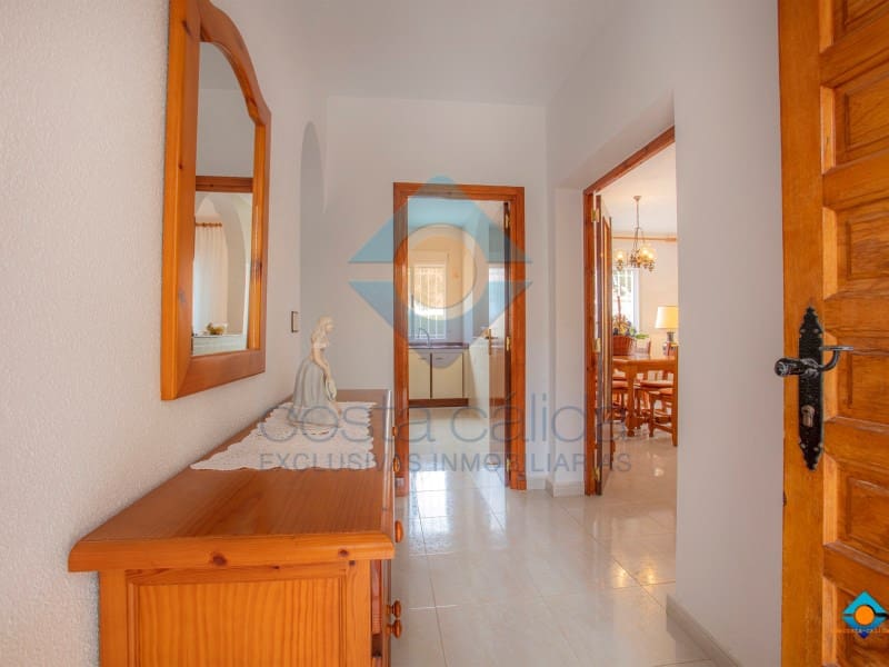 5 bedroom Villa for sale in Bolnuevo with garage - € 395,000 (Ref: 8475223)