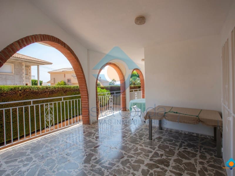 5 bedroom Villa for sale in Bolnuevo with garage - € 395,000 (Ref: 8475223)