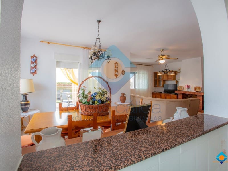 5 bedroom Villa for sale in Bolnuevo with garage - € 395,000 (Ref: 8475223)