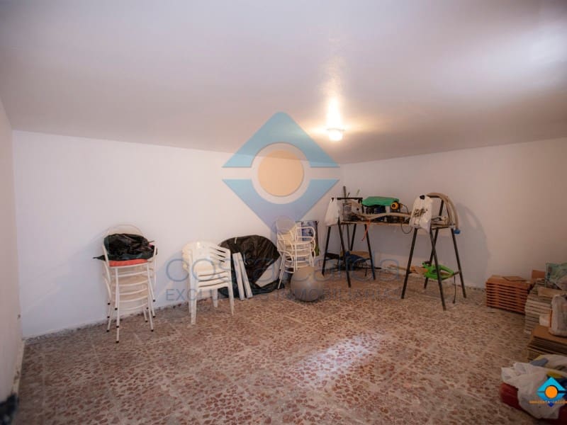 5 bedroom Villa for sale in Bolnuevo with garage - € 395,000 (Ref: 8475223)