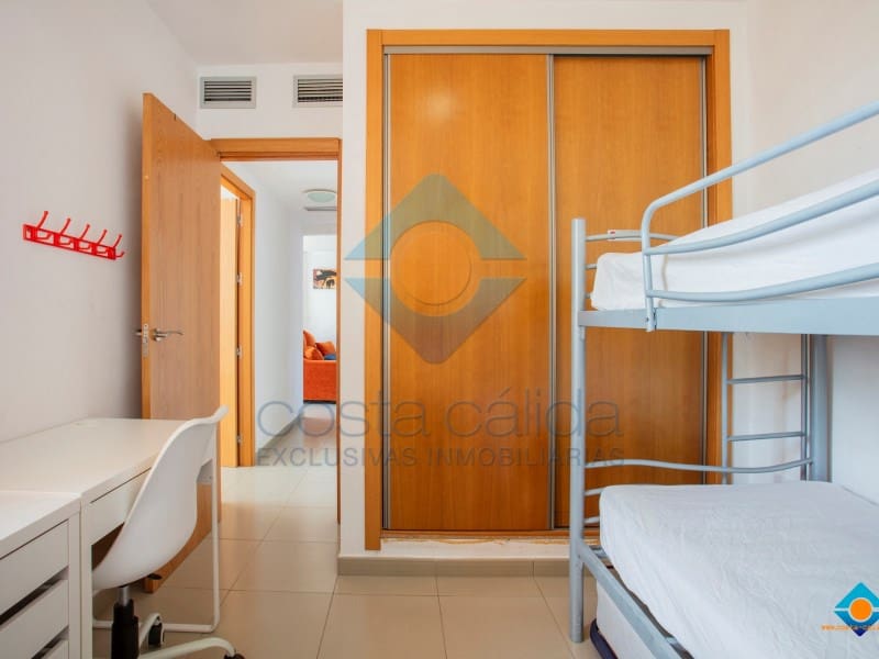 2 slaapkamer Appartement te koop in Isla Plana met garage - € 154.000 (Ref: 8475234)