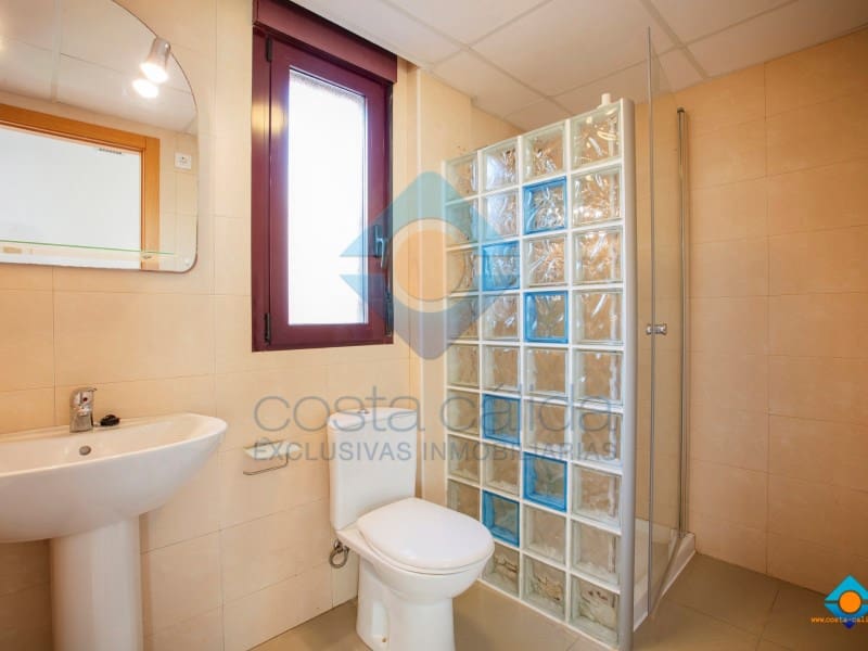 2 slaapkamer Appartement te koop in Isla Plana met garage - € 154.000 (Ref: 8475234)