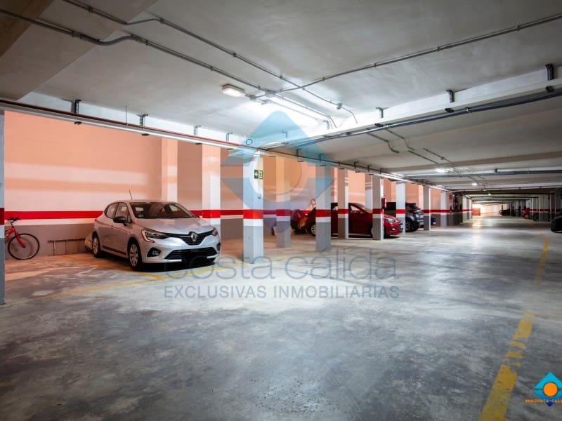 2 slaapkamer Appartement te koop in Isla Plana met garage - € 154.000 (Ref: 8475234)